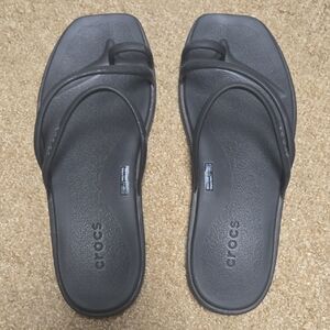 CROCS Black Crossover Strap Slide Sandals